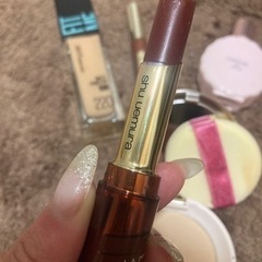 化粧品 (通常総額1万近く)の画像