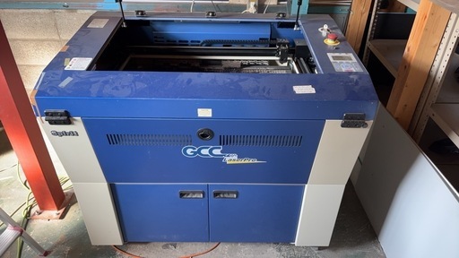 レーザー加工機