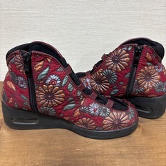 POPOLALE スニーカー　ブーツ　Mサイズの画像