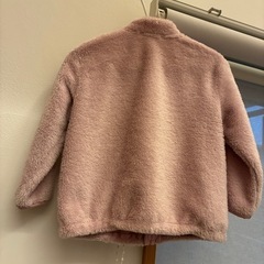ユニクロ ファーリーフリースジャケット 90  ピンク 子供 上着 ジャンパー モコモコの画像