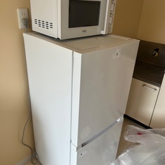 冷蔵庫、電子レンジ