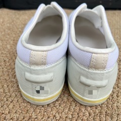 上履き　体育館シューズ　27センチの画像