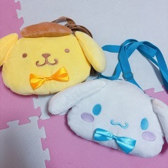 サンリオ　フェイスポシェット　シナモンロール ポムポムプリン