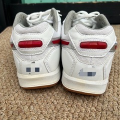 上履き　体育館シューズ　27センチの画像