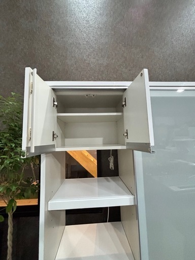 松田家具 キッチンボード 食器棚 シースルーガラス 収納棚