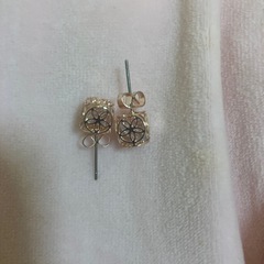 ピアス
