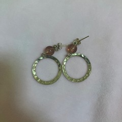 ピアス