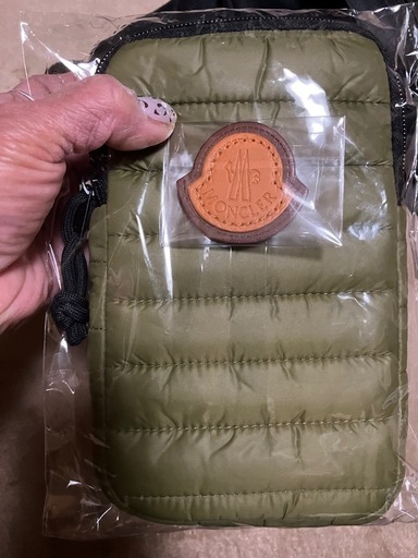 MONCLER ワッペン＆ポーチ