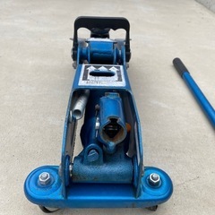 油圧ジャッキの画像