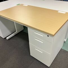 中古　美品　オフィスコム　片袖机　片袖デスク　事務机　オフィスデスク　鍵付　1200X700X700　メープル　愛知県 一宮市 名古屋 稲沢 江南 岩倉 岐阜 羽島 各務ヶ原 三重 愛知 グッドプライス一宮の画像