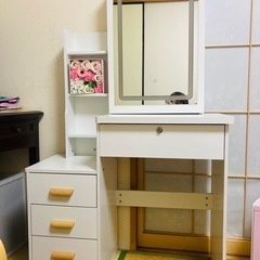 ドレッサー
