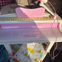 キティちゃんピアノ🎹
