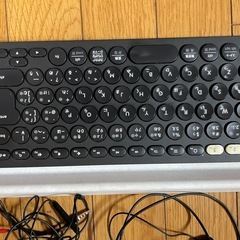 ロジクールキーボード　有線無線イヤホン
