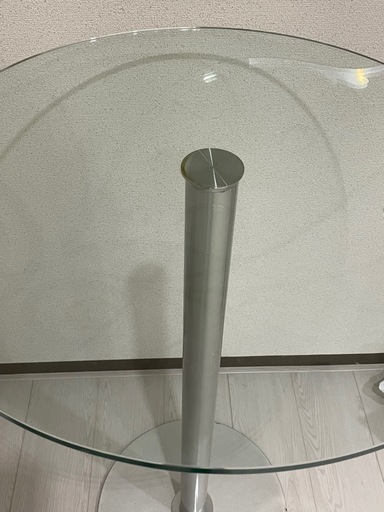 【オシャレ＆シンプル】ガラスのバーテーブルとバーチェア（値下げしました）