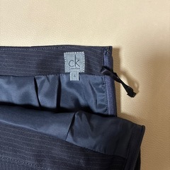 Calvin Kleinスカートの画像