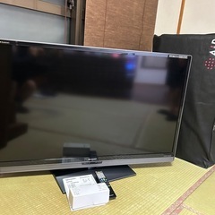 SHARP AQUOS 52型テレビ
