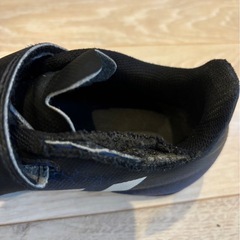 サッカー　トレシュー　アディダス　ジュニア　21センチの画像