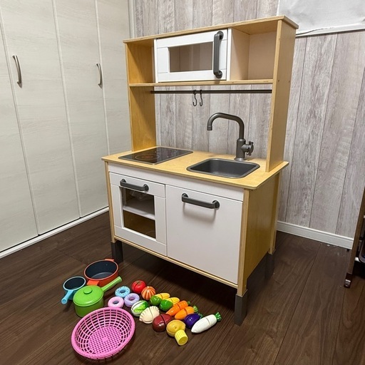 【IKEA】キッチン オモチャ 食材玩具のオマケ付き