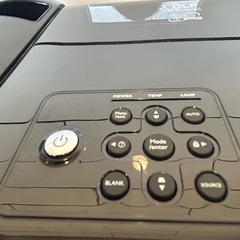 Ⓜ️商品 【土日対応】 ジャンク品BenQ 投影機　MPS12 2009年　ガイドブック　日本語あり　現状渡しの画像