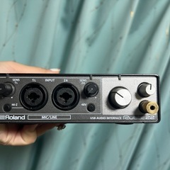 Roland Rubix22 オーディオインターフェース&コンデンサーマイクセットの画像
