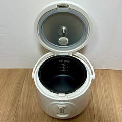 【極美品】単機能炊飯ジャー NEOVE RRS-AT30WT 3合炊き【PayPayお支払い出来ます】の画像