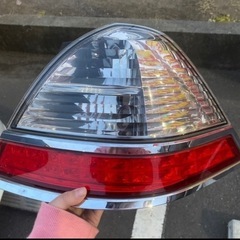 オデッセイテールランプの画像