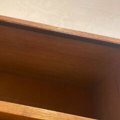 ヴィンテージ　しっかりした造りの木製棚の画像