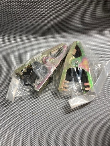 解氷クリップ　スズキット