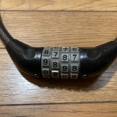 自転車の鍵　ダイヤルロックの画像