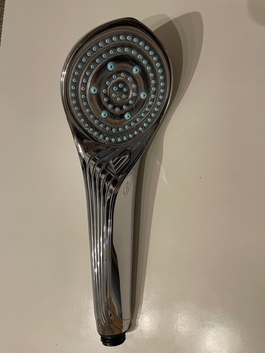 リファ　シャワーヘッド