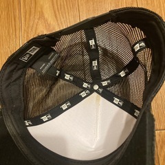ニューエラメッシュキャップの画像