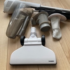 【受け渡し予定者決定】ツインバード　スティック掃除機の画像