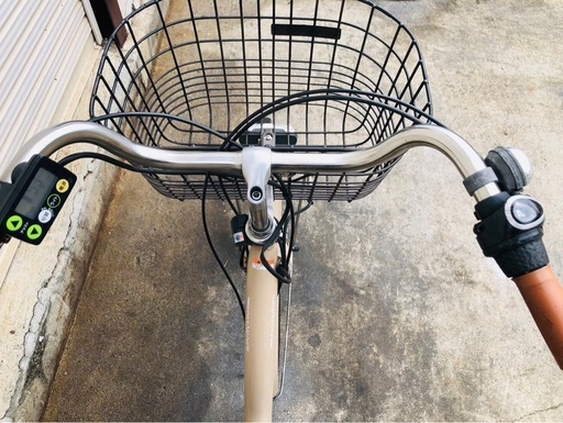 629  ヤマハ新機種電動アシスト自転車pasnatura26インチベージュアルミボディー
