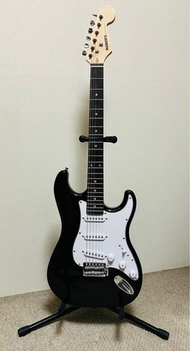 中古のBUSKER'sギター（2020年店舗販売）、カバー、ストラップに、未使用品の弦