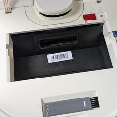 お掃除ロボット　DEEBOTの画像