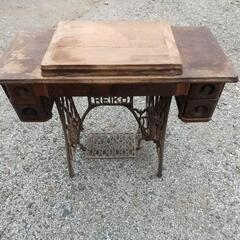 レトロミシンの画像