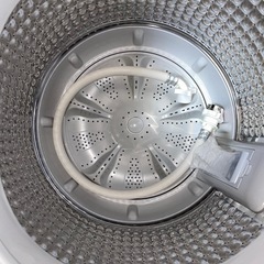 送料・設置込み可　洗濯機　5.5kg Haier 2022年【分解クリーニング済み】の画像
