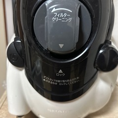 シャープ床移動型電気掃除機EC-CT12-Cの画像