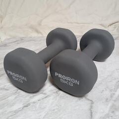 ☆美品☆トレーニンググッズ☆PROIRON☆ダンベル５kg☆２本...