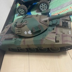 ラジコン　戦車　ジープの画像