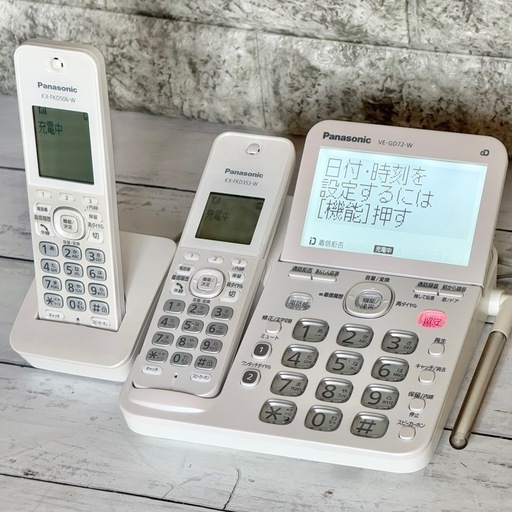 ストア 国重要無形文化財指定 中島宏 青磁耳付花生 高さ21cm 美しい