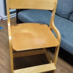 学習椅子の画像