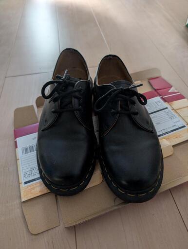 Dr. Martens　25センチ