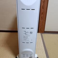 デロンギオイルヒーター　RHJ35m1015-BKの画像