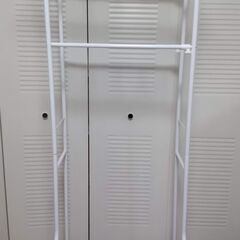 【無料】ランドリーラック　IKEA　TORGNY トールニー