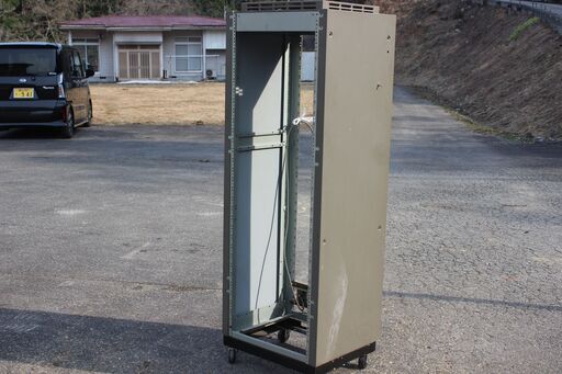 オーデォラック/キャスター付き/自作コンセント付き/高さ約1m50cmくらい/（National製ロングラックWU-L04)