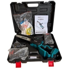 【購入者様決定②】おまとめ①電動チェーンソー バッテリー2個付き②バッテリー 2個セット　の画像