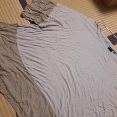 UNIQLOダブルスタンダードトップスの画像