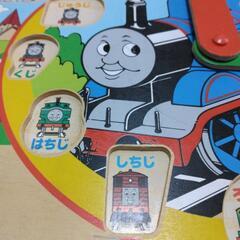 【かたちパズルとけい】木のおもちゃ　トーマスの画像