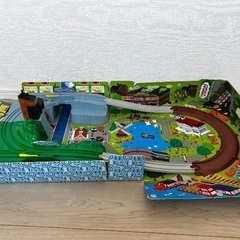 きかんしゃトーマス　おでかけ立体マップ